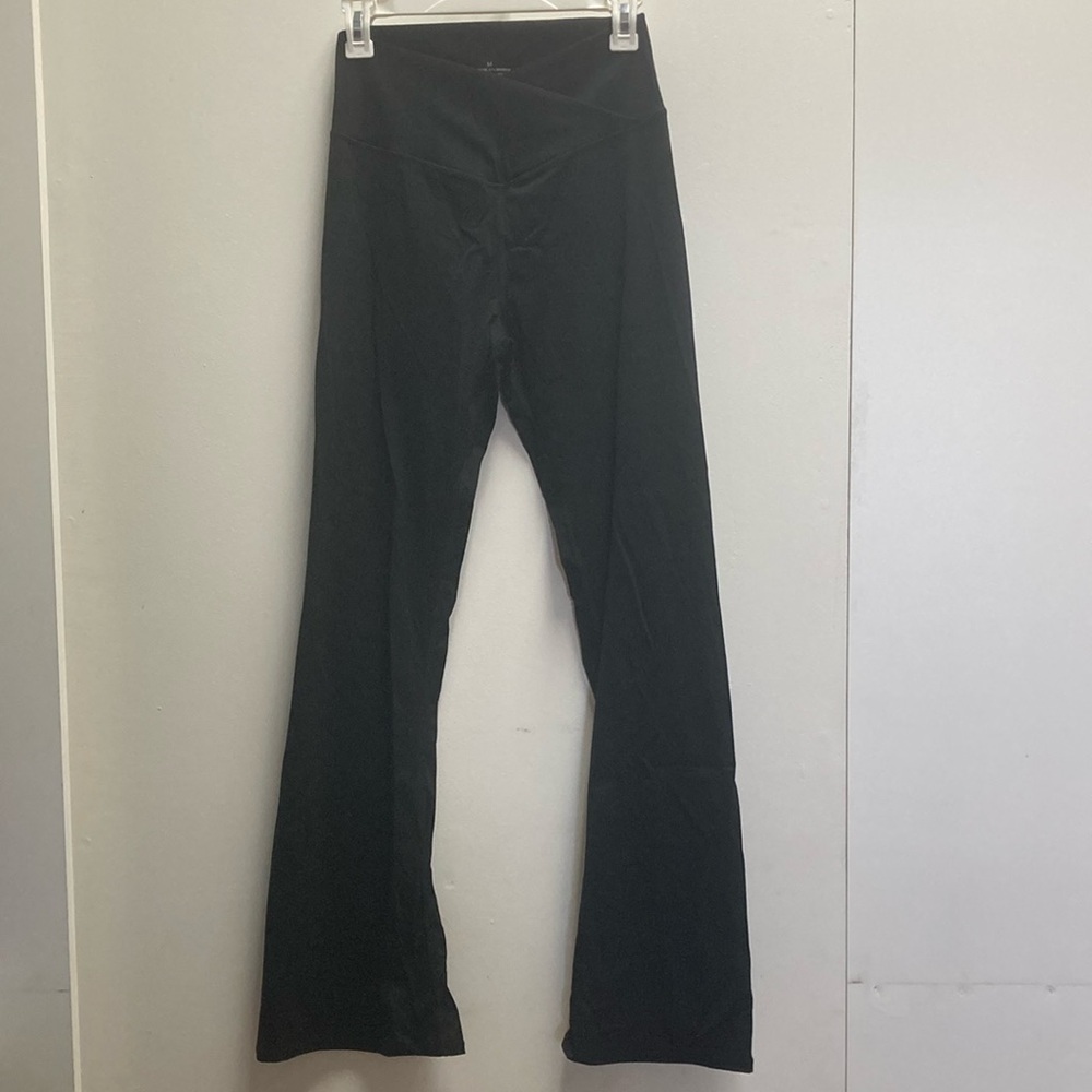 Black Flared Yoga Pants